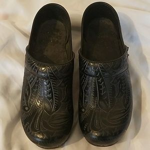 Dansko clogs size 7 / 37